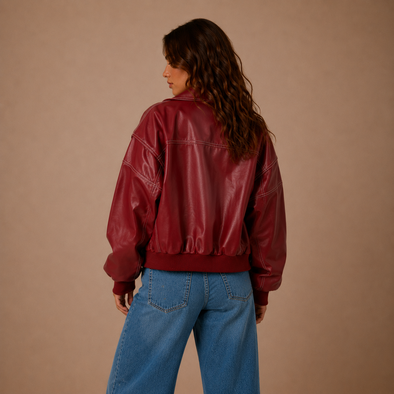 Oversized Retro Leder-Bomberjacke mit Kontrastnähten